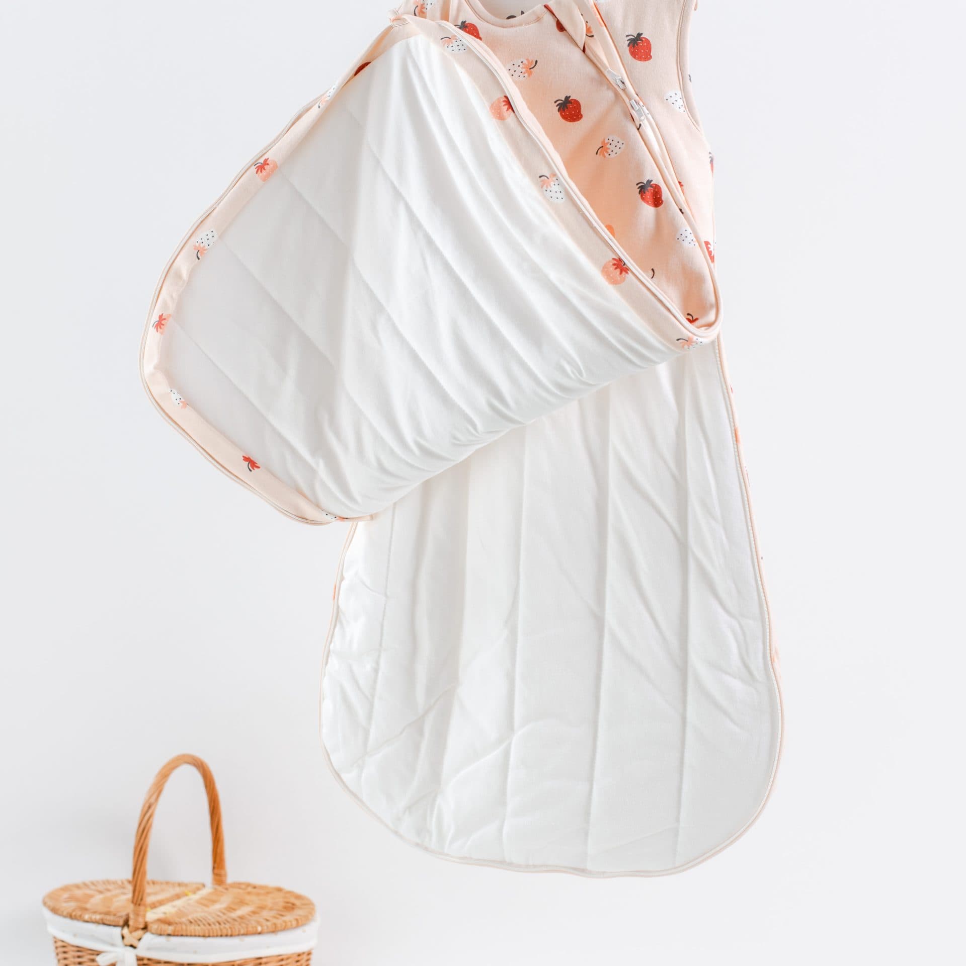 ABO Βρεφικός Υπνόσακος Με Αποσπώμενα Μανίκια Bag Me Strawberry (2.5 Tog)