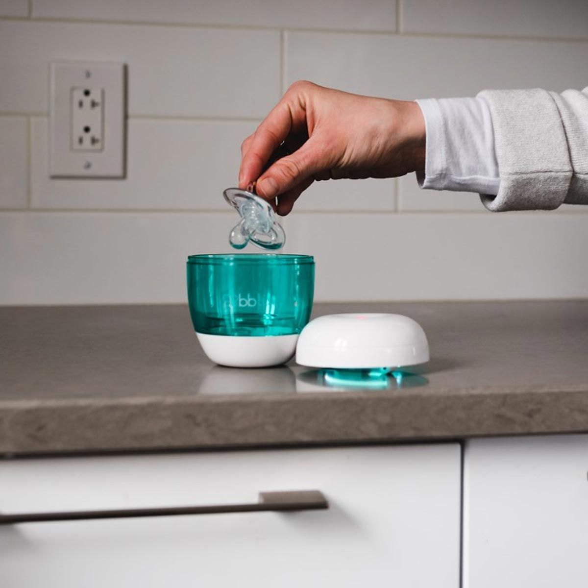 BBLUV UV Φορητός Αποστειρωτής Πιπίλας & Θηλών Uvi 4in1