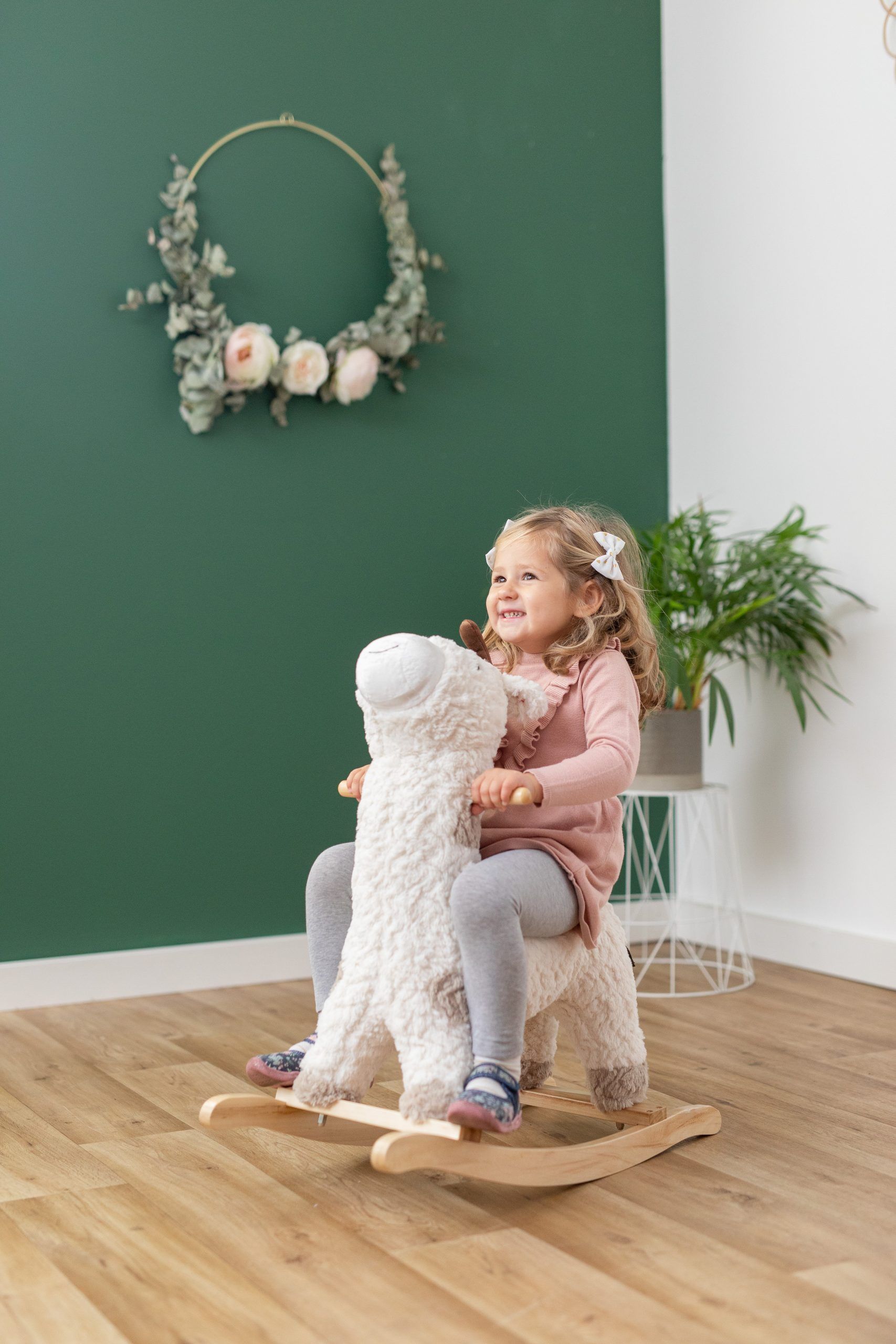 FREE ON Κουνιστό Μουσικό Παιχνίδι Καμηλοπάρδαλη (18+ μηνών)