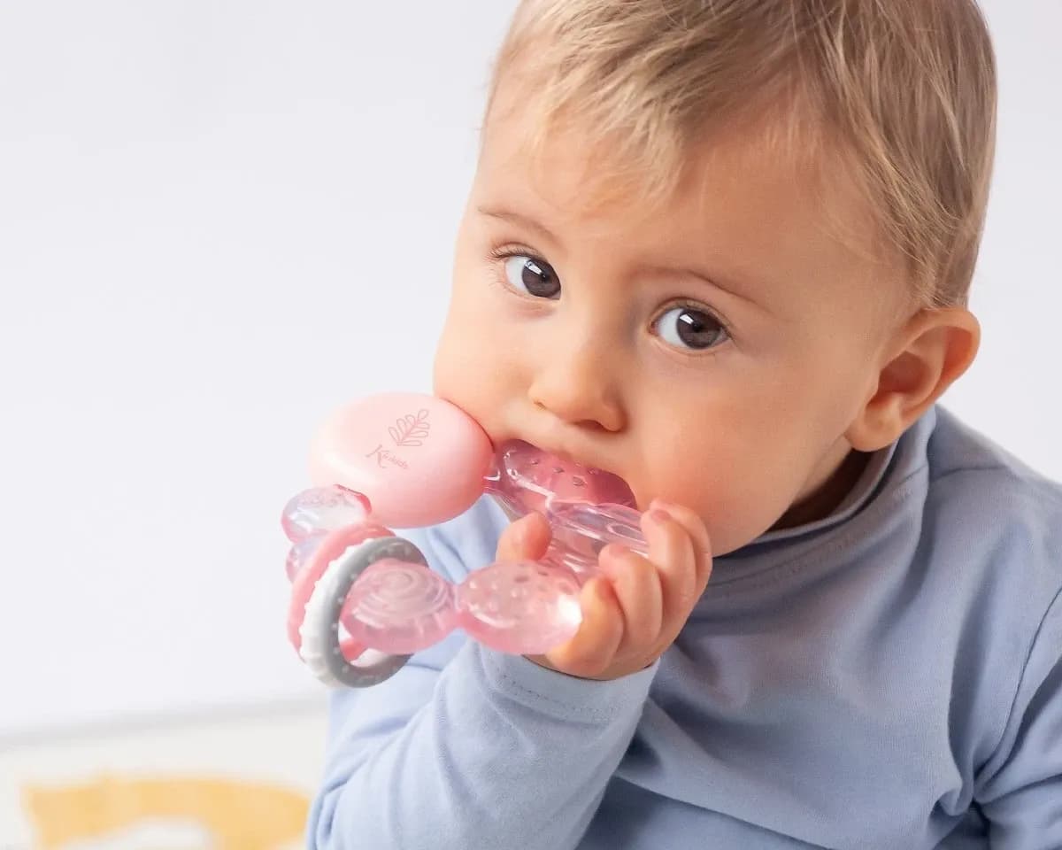 KIOKIDS Μασητικό Σιλικόνης Ψυγείου Για Μωρά Pink Leaf (4+ μηνών)