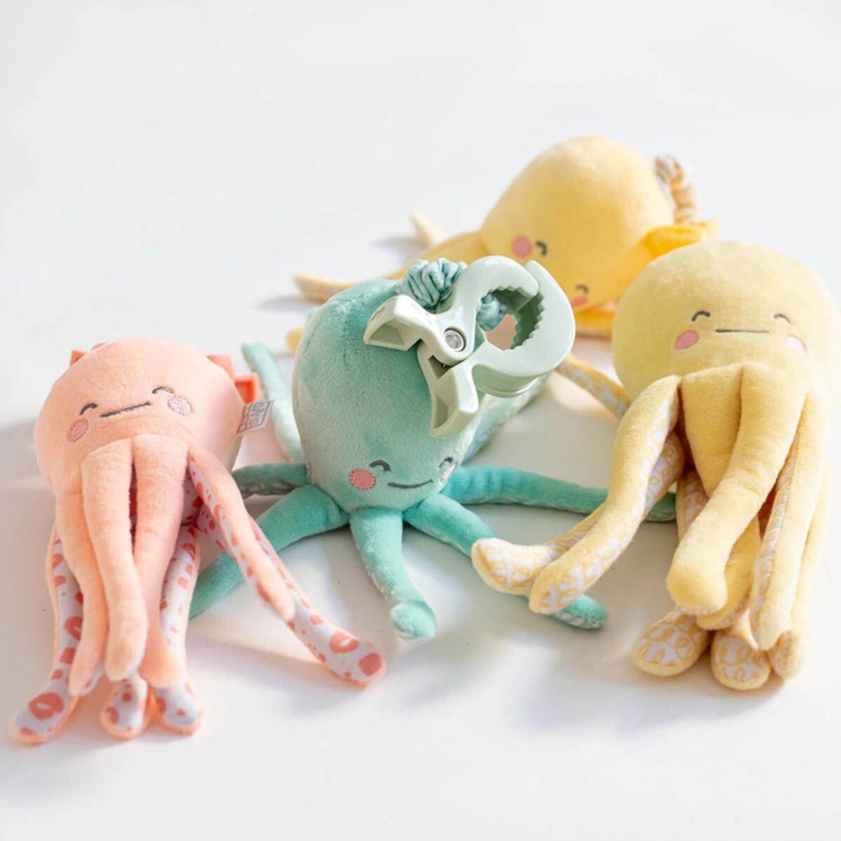 SARO Κρεμαστή Κουδουνίστρα με Δόνηση Octοpus Pink (0+ μηνών)