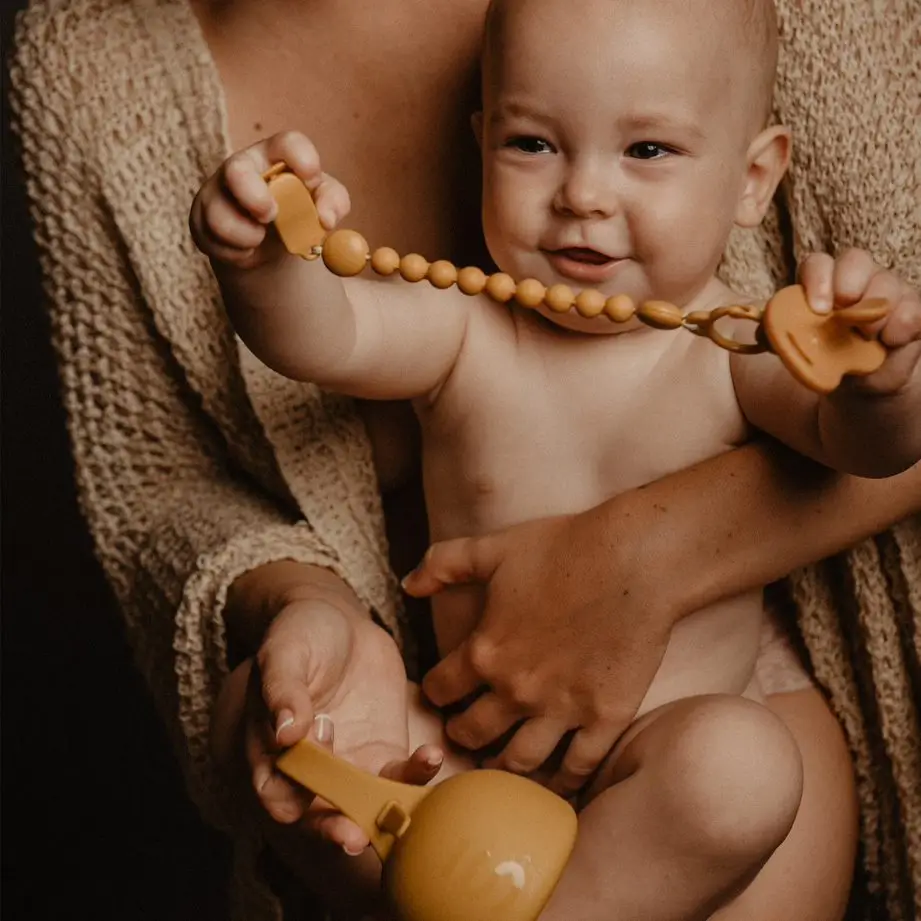 SUAVINEX Κλιπ Πιπίλας Σιλικόνης Με Χάντρες Green